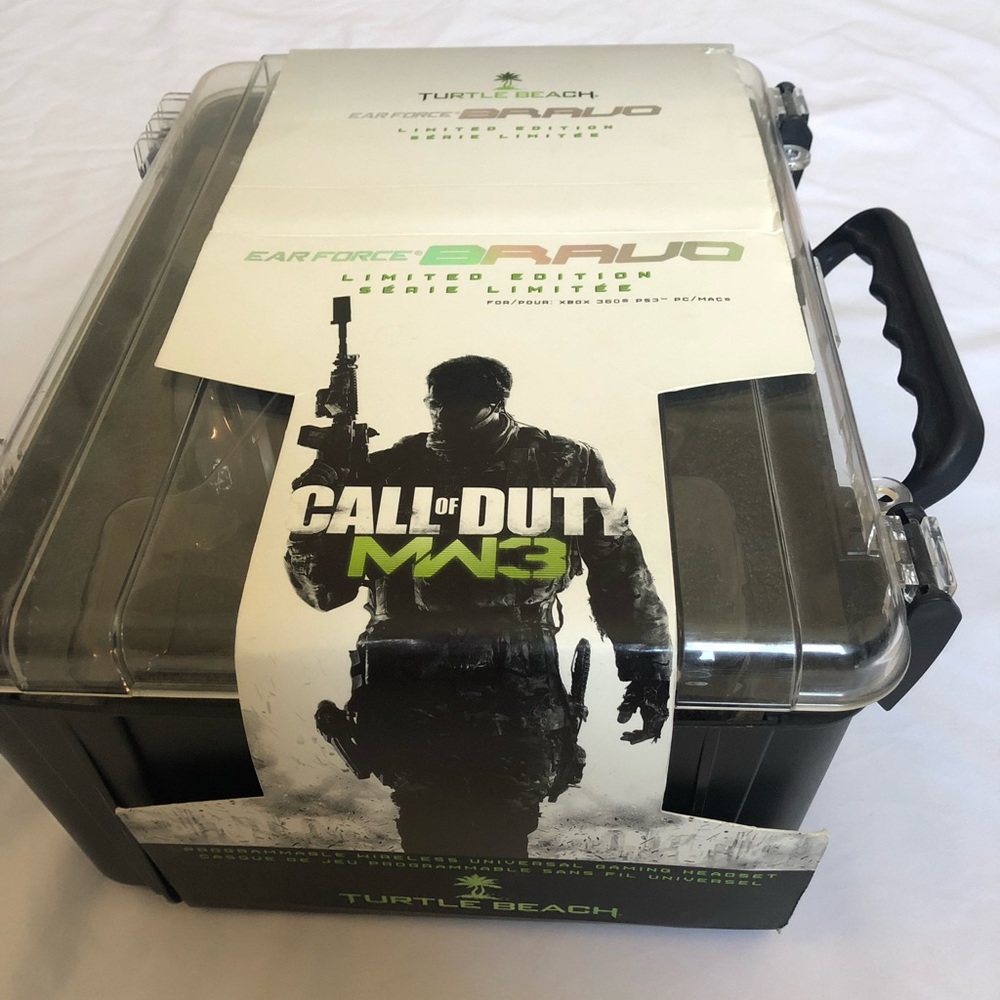 Call of Duty MW3 Limited Edition Headset